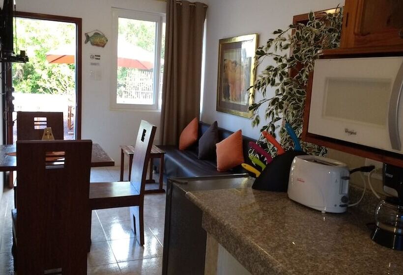 تختخواب و صبحانه Drake Inn