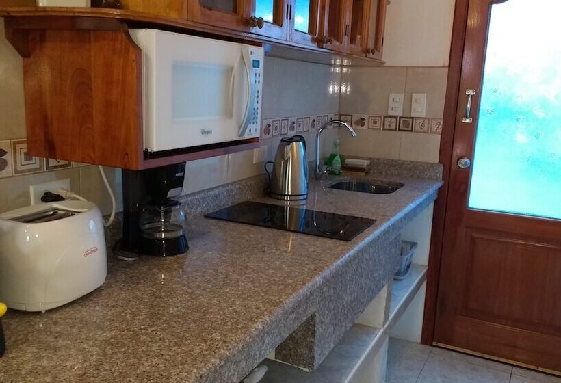 مبيت وإفطار Drake Inn