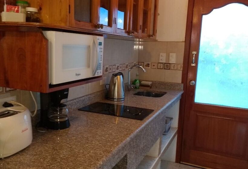 مبيت وإفطار Drake Inn