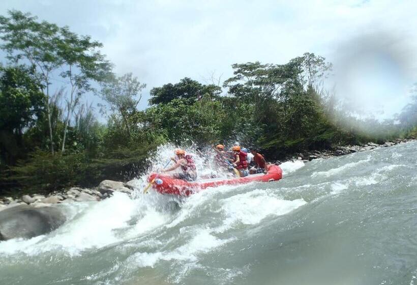 住宿加早餐  Hostal Limoncocha