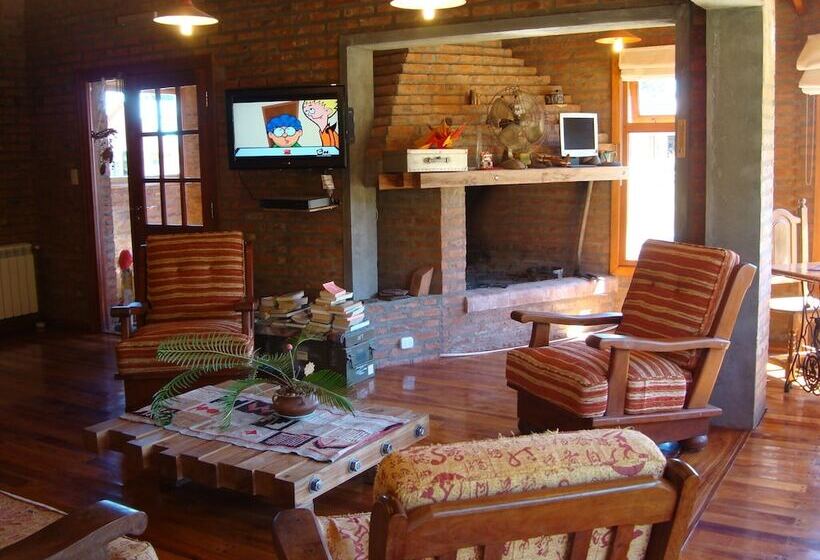 مبيت وإفطار Hosteria Miyazato Inn