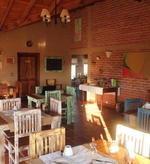 مبيت وإفطار Refugio Del Guira Guira