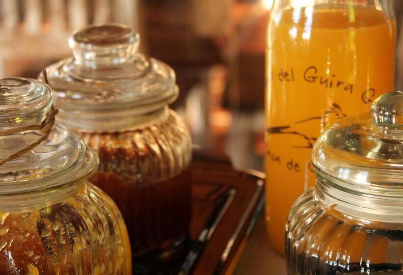 مبيت وإفطار Refugio Del Guira Guira