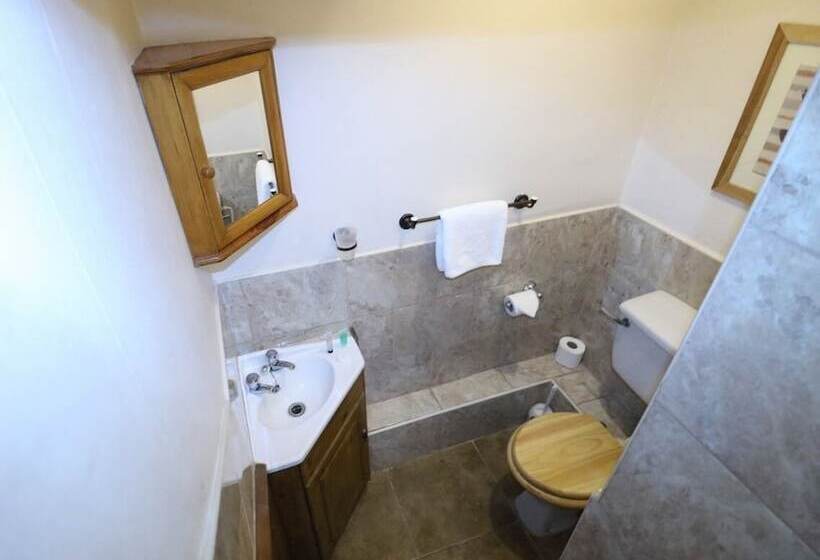 住宿加早餐  Ye Olde Cheshire Cheese Inn