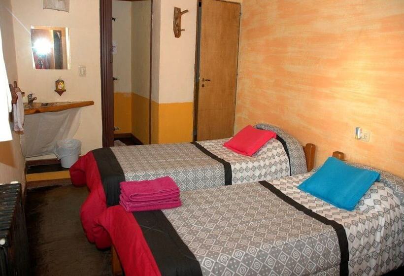 Casa Del Pueblo   Hostel