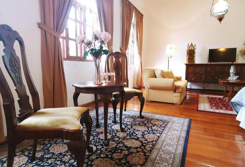 Casa Montalvo Bed & Breakfast