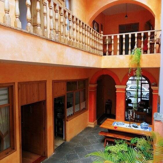 Casa Montalvo Bed & Breakfast