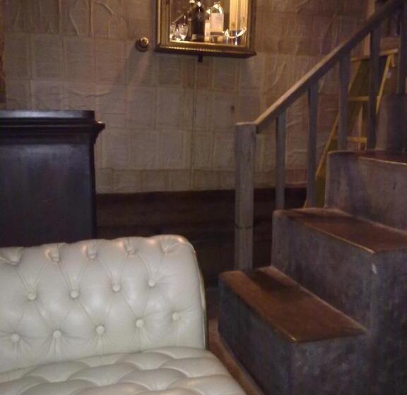 Casita De Piedra B&b