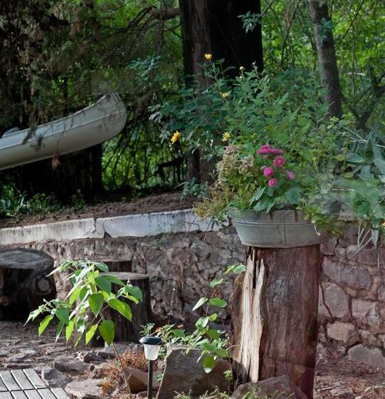 Casita De Piedra B&b