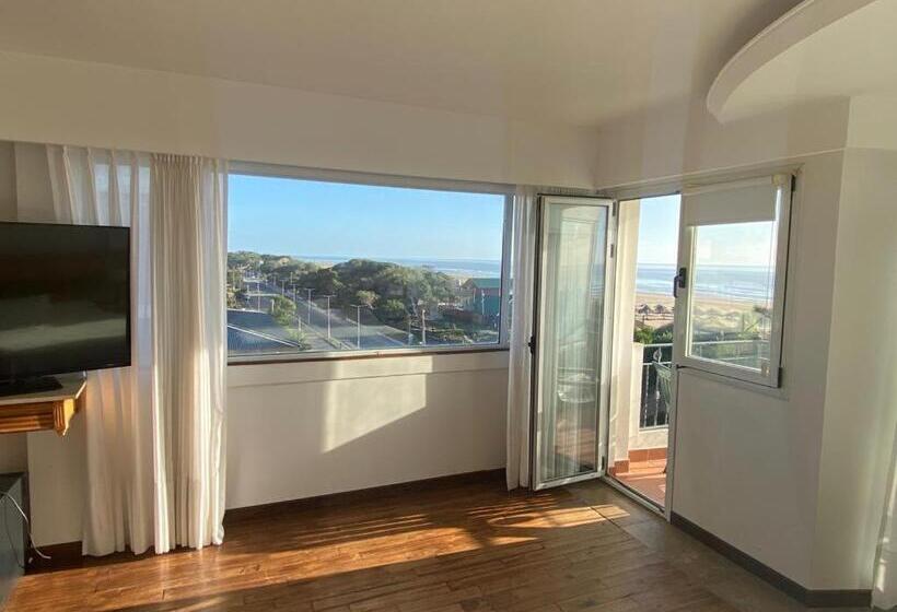 Costanera Mar Hotel & Suites