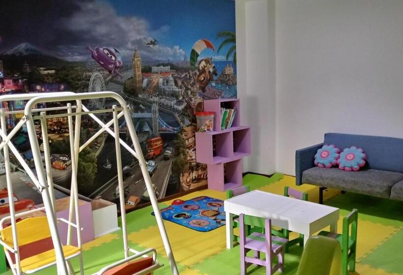 Gran Hotel Fontainebleau