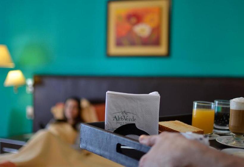 Отель Alto Verde Suite & Apart