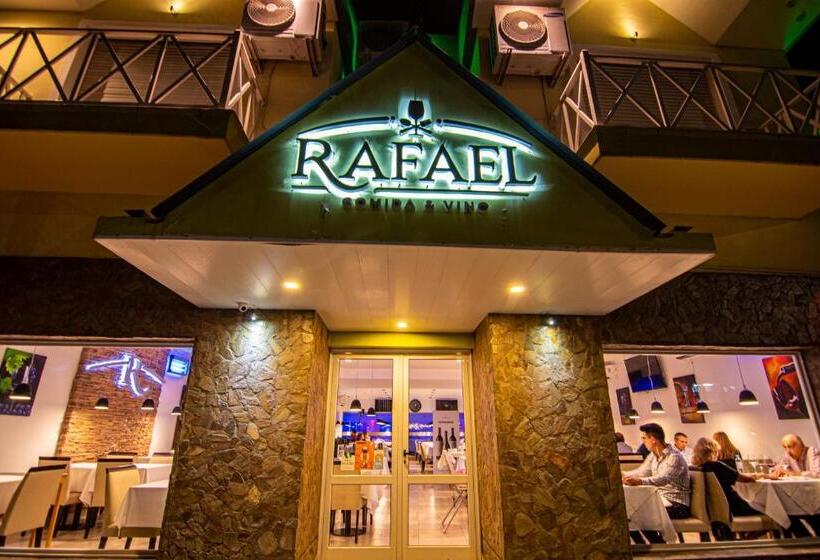 Отель Alto Verde Suite & Apart