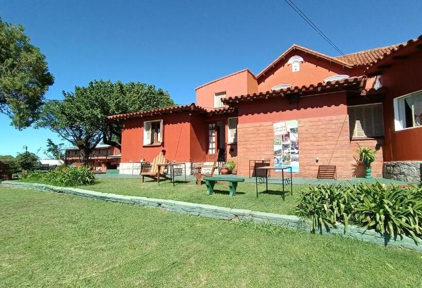 Castelar   Hotel & Apart