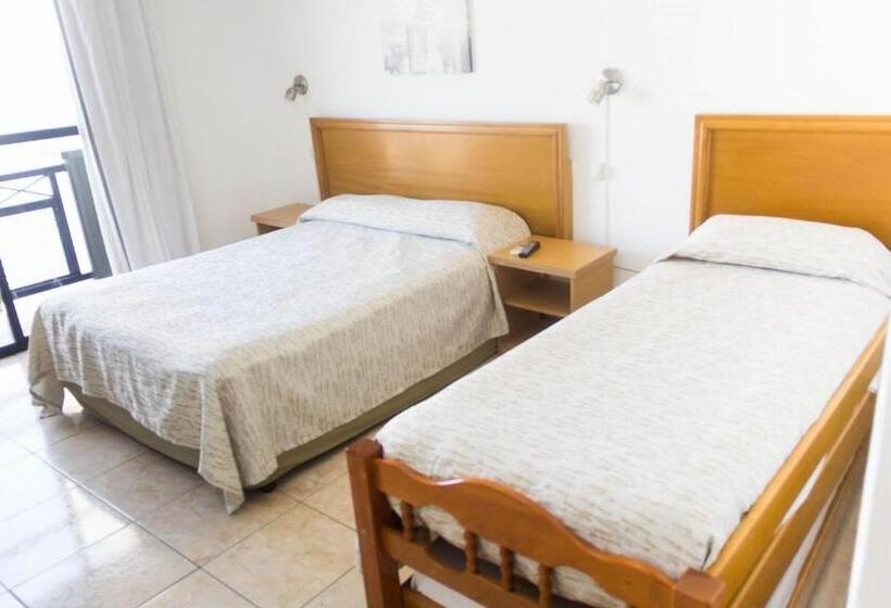 酒店 Casino Fortunata