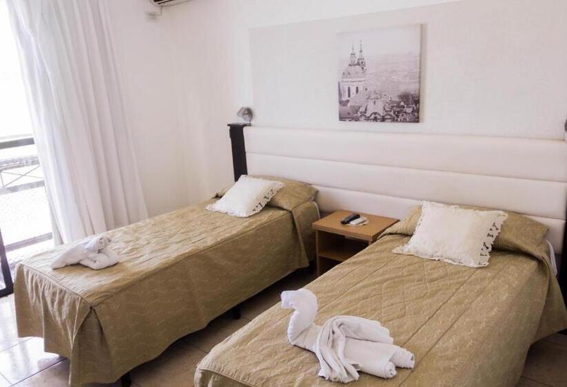 酒店 Casino Fortunata