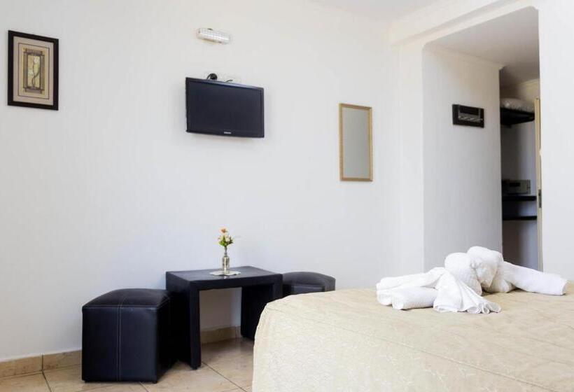 酒店 Casino Fortunata