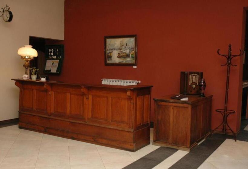 هتل Como Era Antes