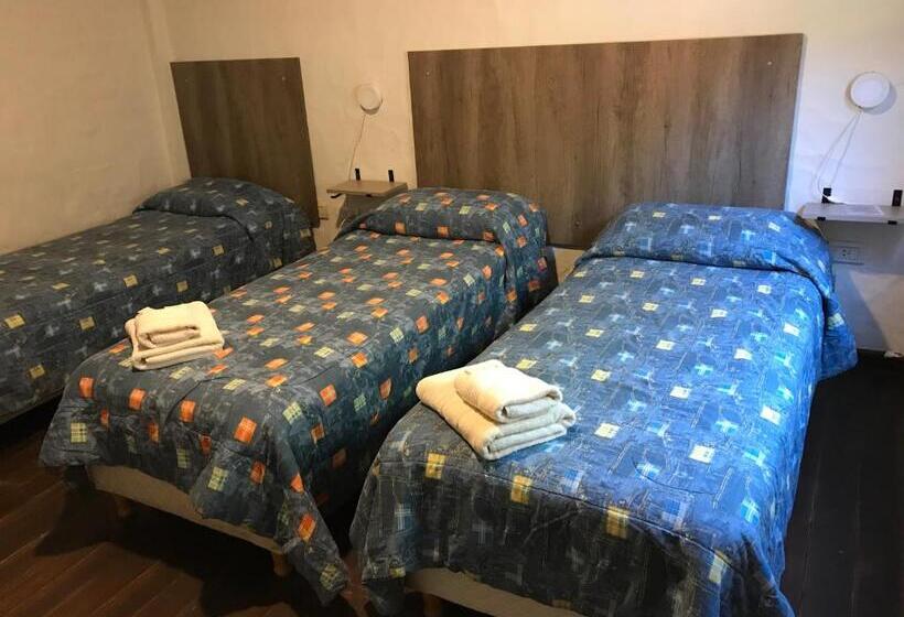 Hotel Cristobal De Colón