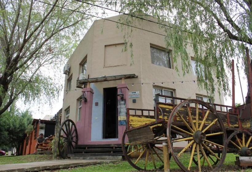 Hotel Cristobal De Colón
