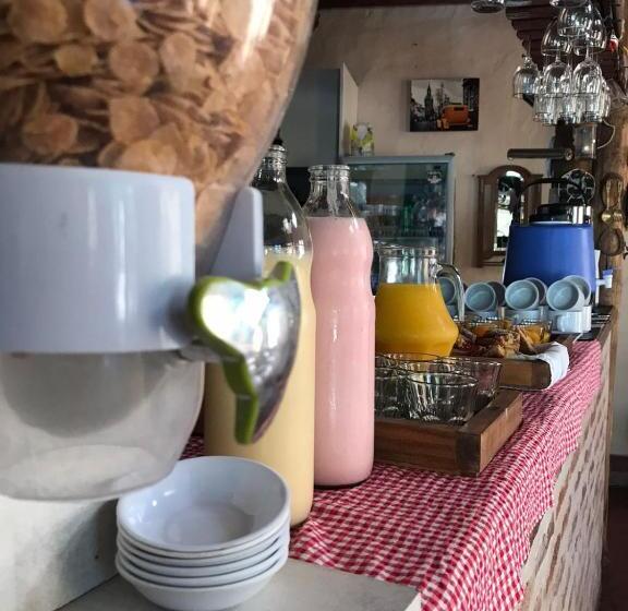 Hotel Cristobal De Colón