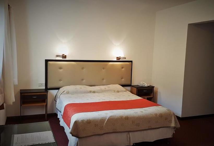 בית מלון כפרי Cumbres