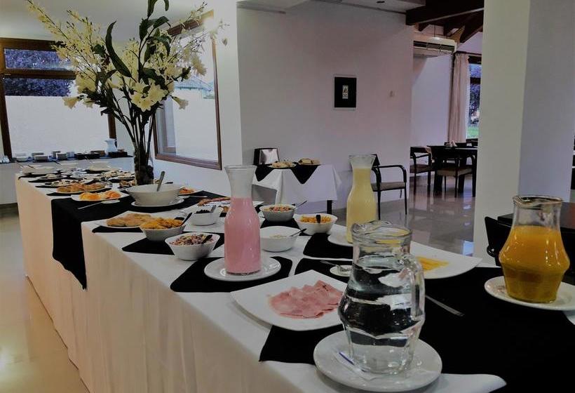 בית מלון כפרי Cumbres