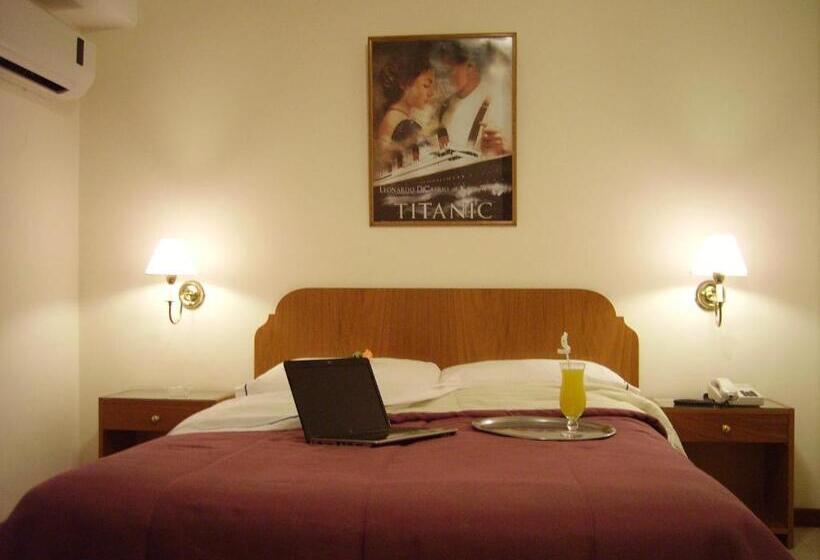 ホテル De Cine Las Golondrinas