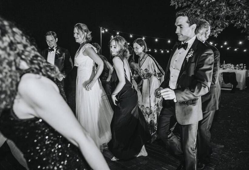 Отель Estancia Villa Maria