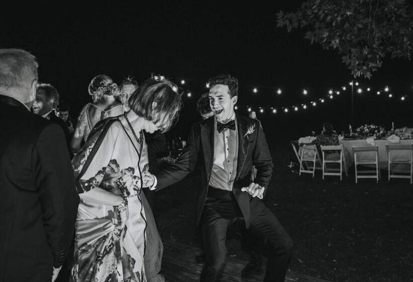 Отель Estancia Villa Maria