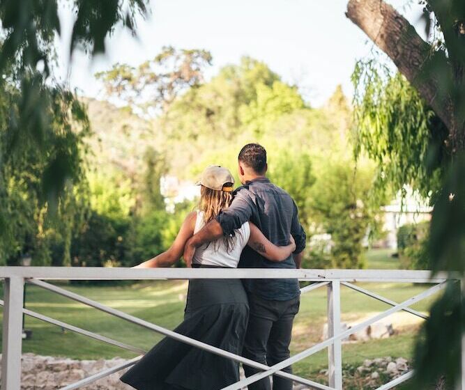 هتل Hostal Cruz Chica