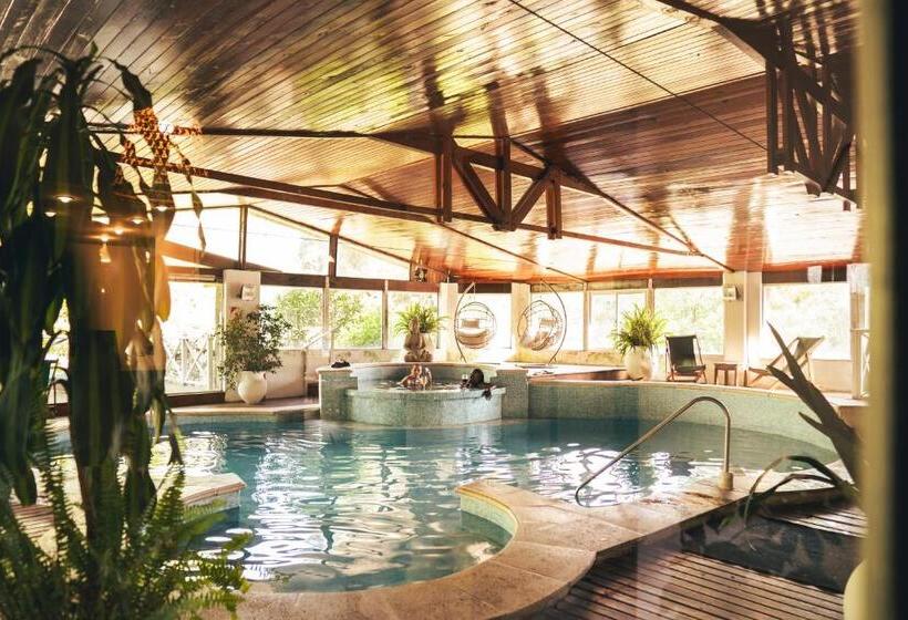 هتل Hostal Cruz Chica