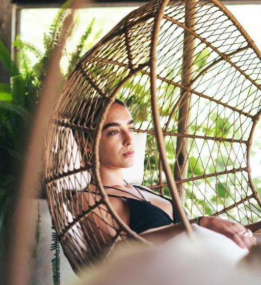 هتل Hostal Cruz Chica