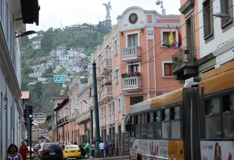 호텔 Hostal Yumbo Imperial