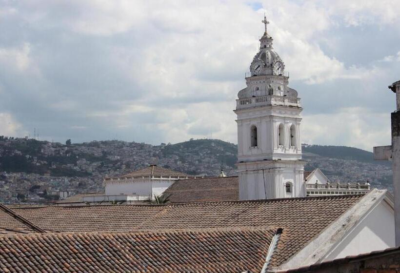 호텔 Hostal Yumbo Imperial