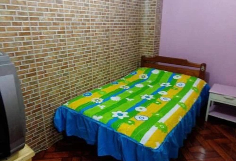 호텔 Hostal Yumbo Imperial