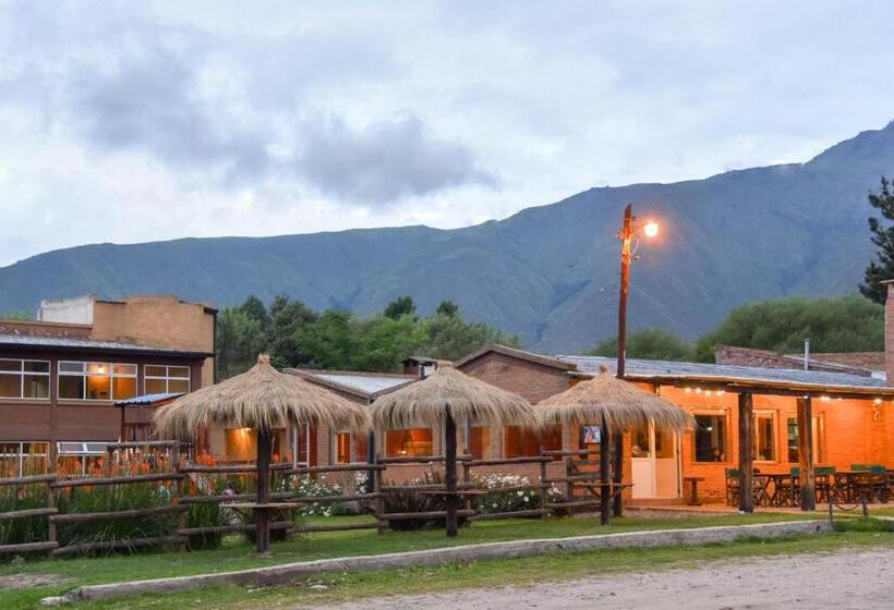 هتل Hostería El Remanso