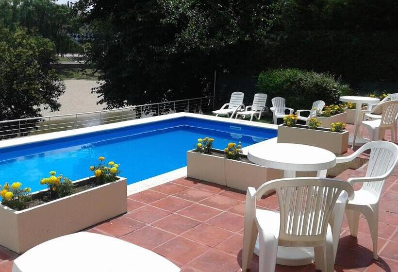 Отель Hosteria Arenas