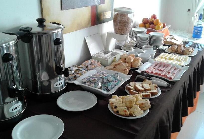 Отель Hosteria Arenas