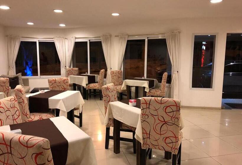 Отель Hosteria Arenas