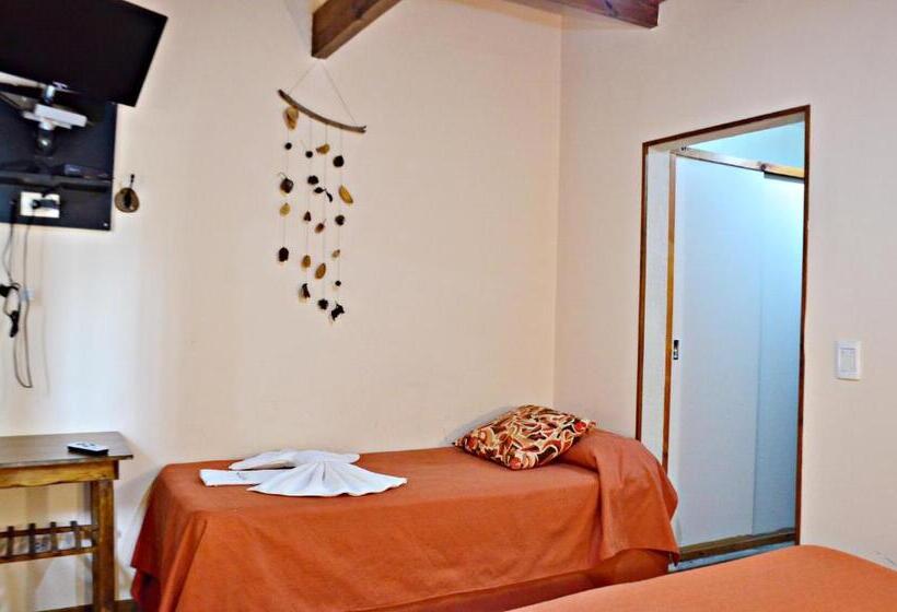 Отель Hosteria Quiñe