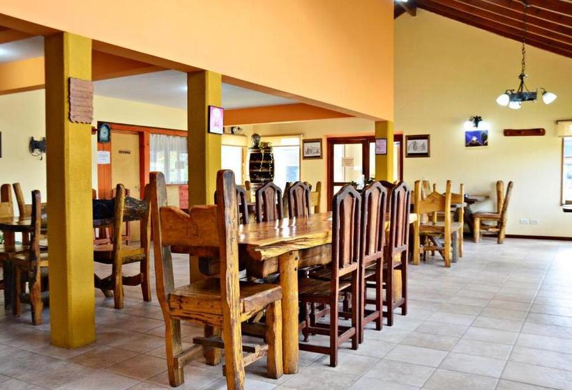 Отель Hosteria Quiñe