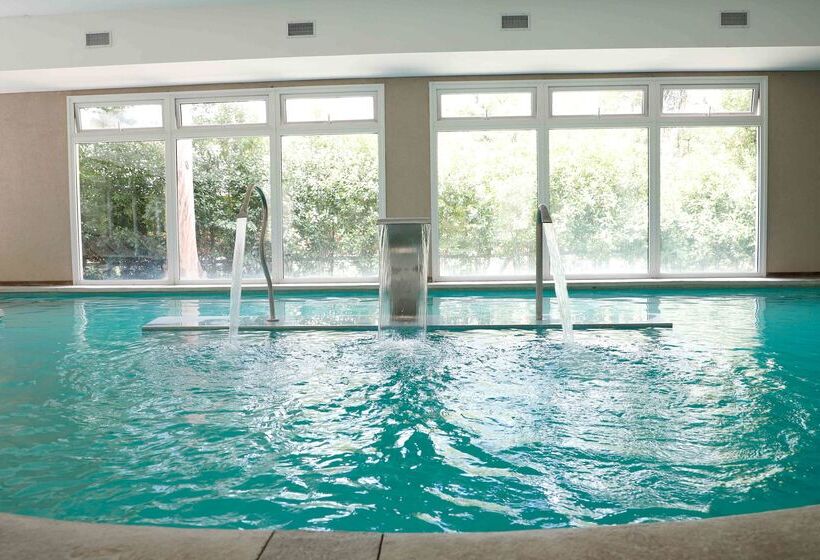 호텔 Howard Johnson Resort & Spa Escobar