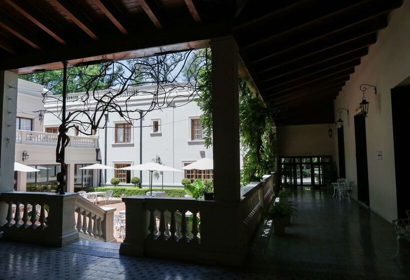 호텔 Howard Johnson Resort & Spa Escobar