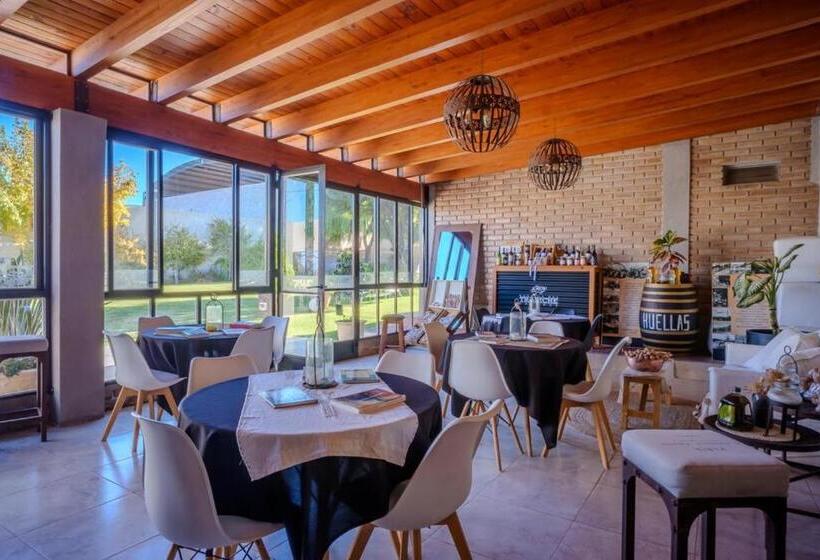 هتل Huellas Del Trapiche Apart