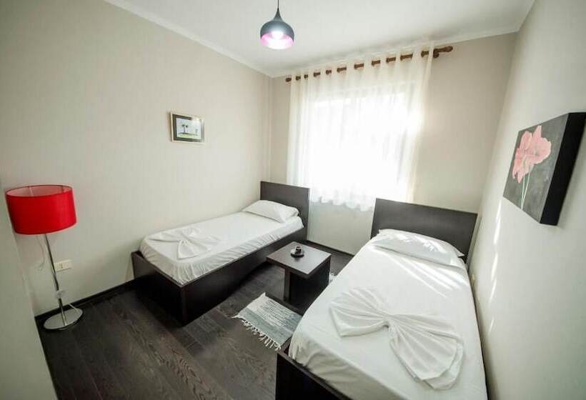 בית מלון כפרי Kadrisa