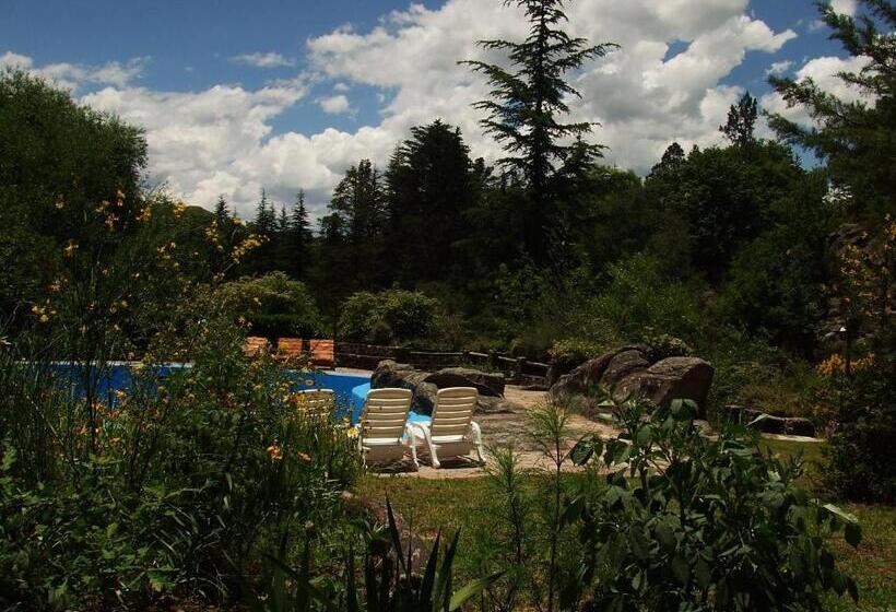 Hotel Las Cascadas