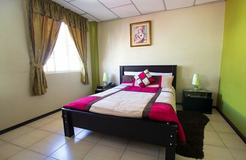 فندق Las Gardenias