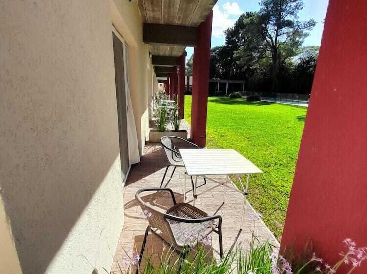 Hotel Mi Espacio Sur