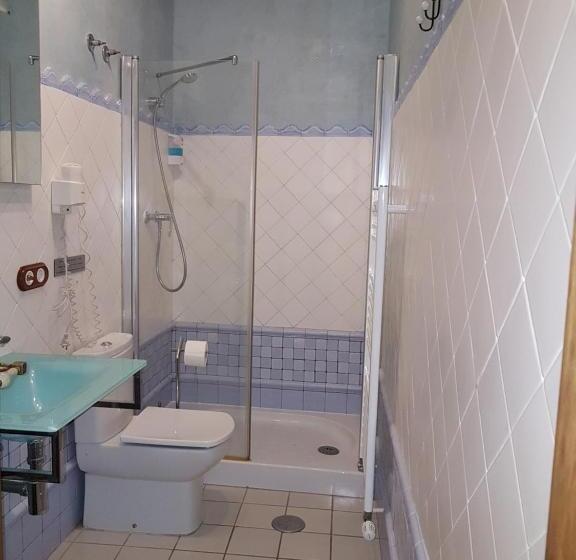 هتل Pensión Alfin